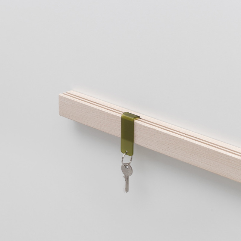 [P-C VT] TRACKS - Keyring / Olive translucent acrylic